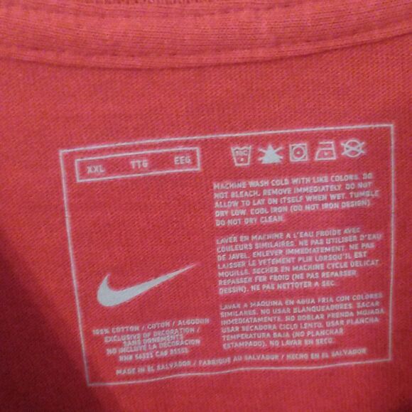 Nike Air Swoosh Logo T-Shirt Red Men’s XXL 337938-655 Vintage Rare NEW WITH TAGS - Picture 3 of 7